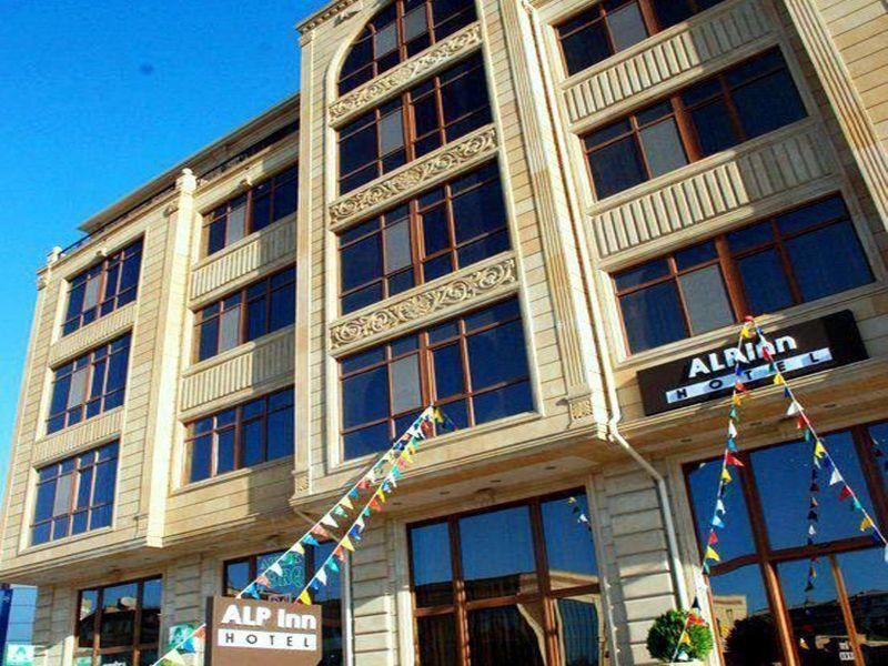 Alp Inn Hotel Bakú Exterior foto